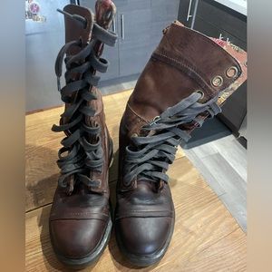 Dr Marten Triumph 1914